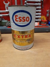 ancien bidon huile vide esso