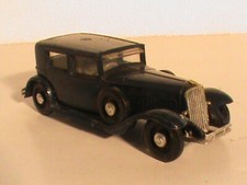 voiture SOLIDO 1.43/ RENAULT