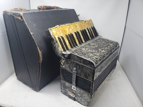 1930s hohner accordion piano - hohner,