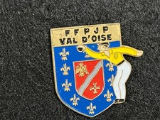 PIN PINS ENAMEL SPORT BOULE PETANQUE VAL D'OISE BLASON