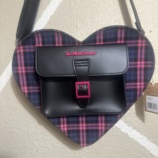 NWT Dr. Martens TARTAN Heart
