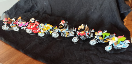 Lot moto figurine resine - 8x,