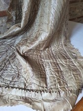 Ancien Couvre lit boutis brocard de soie piqué main lit d'enfant 112x160cm 1900