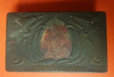 Boîte biscuits OLIBET tôle lithographiée gaufrée RARE