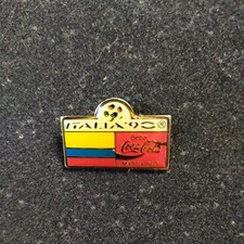 RARE PINS COUPE DU MONDE DE