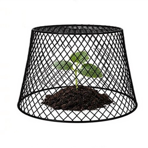 Cloche végétale avec piquets