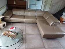 canapé d'angle en cuir pleine fleur beige poudré nacré acheté chez NATUZZI