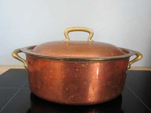 Cocotte faitout ovale avec - cocotte/,