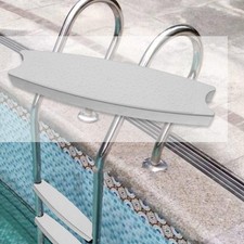 Échelle de piscine robuste