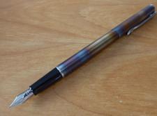 Diplomat Traveller Flame - Stylo plume - F - Fountain pen
