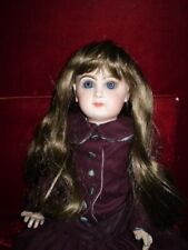 L. PERRUQUE pour POUPEE ANCIENNE TETE PORCELAINE , CHATAIN, tr de tete 23/24 CM