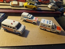 Lot De 3 Ambulances