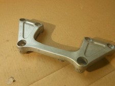 support moteur gauche  pour YAMAHA 850 TDM 4TX