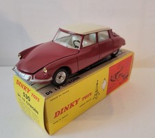 DINKY TOYS 530 CITROEN ID 19