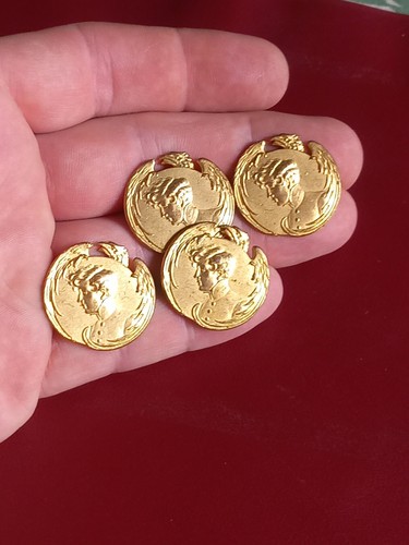 Bouton xixe broche - bouton,