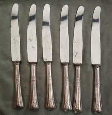 6 anciens couteaux de table