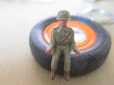 1/50 35mm STARLUX 1036 ARMEE MODERNE  SOLDAT CONDUCTEUR EN CASQUE  DINKY SOLIDO