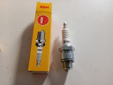 Bougie NGK b10hs derbi 50 gpr