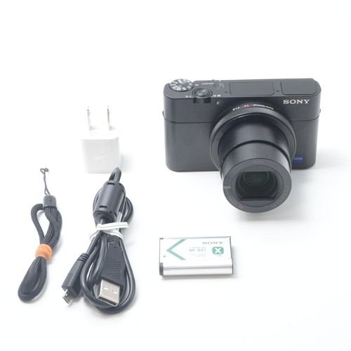 Sony cyber shot rx100 - v, m5
