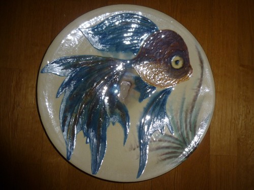 Grande assiette murale - , en