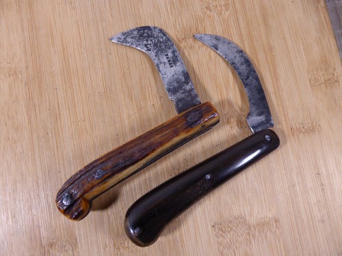 Lot anciens couteaux - , serpettes