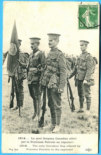 Cpa seul drapeau canadien - le,