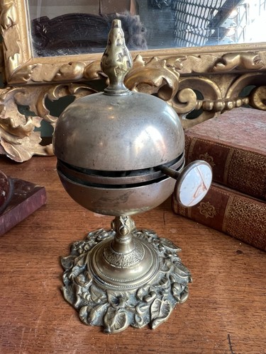 Sonnette table cloche - de,