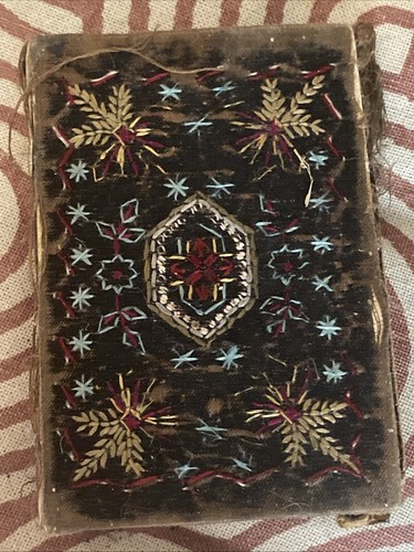 Carnet bal ancien - de, broderie