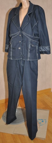 Très beau tailleur - très,