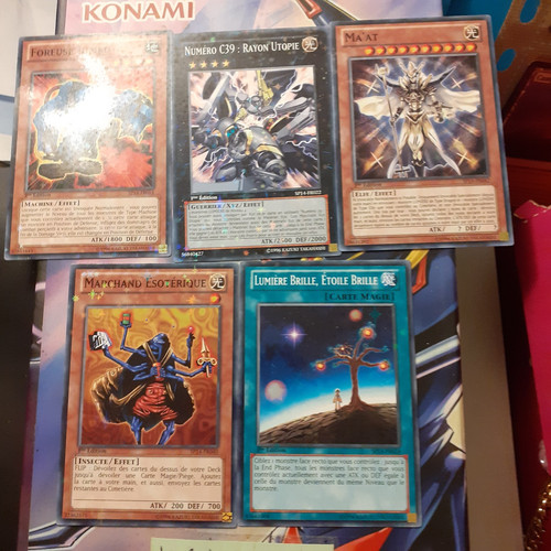 Cartes 5 starfoil - yu,