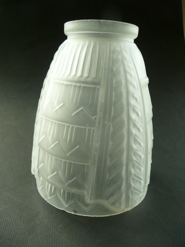 Tulipe verre moulé dépoli - en,