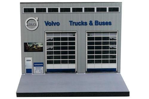 007 diorama garage - |,