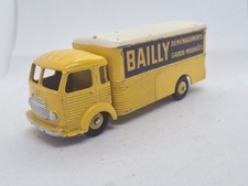 Dinky Toys Camion Simca Cargo