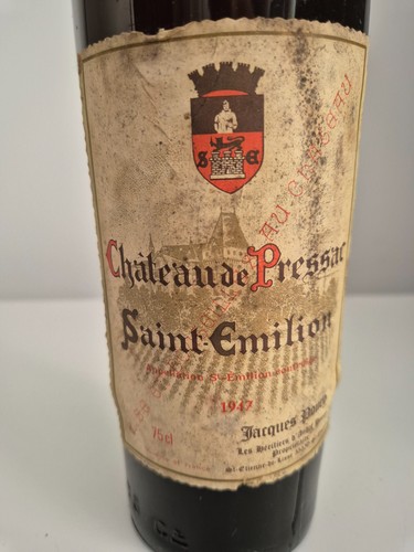 Vin rouge grand - cru, st