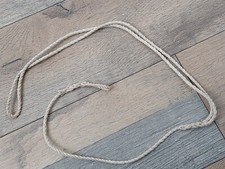 Un cordon pour couteau pliant