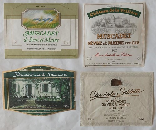 Lot etiquettes de - 4,