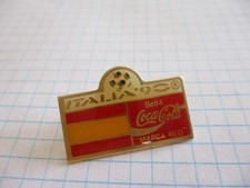 FLAG SPAIN FOOTBALL WORLD CUP USA 1994 COCA COLA VINTAGE PIN us4
