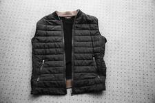 Doudoune gilet molletonné sans manche noir Homme