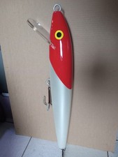 Stunning Red And White 29"