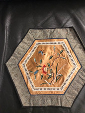 NAPPERON BRODERIE SOIE CHINE