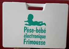 Pèse-bébé électronique Terraillon transportable et évolutif