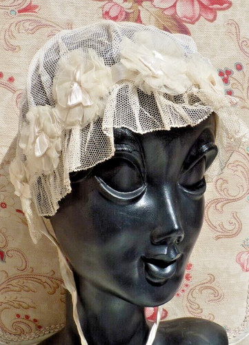 Ancienne coiffe tulle - ancienne, en