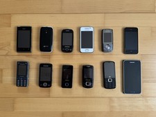 Lot de 12 téléphones HS pour