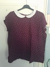 Blouse bordeaux fleurie, marque Monoprix, taille 40