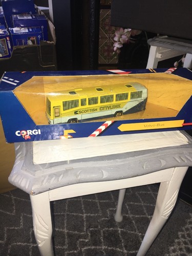 Corgi c769 volvo bus - volvo,