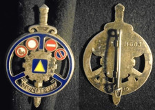 INSIGNE MILITAIRE – MONITEUR