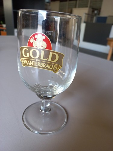 Verre bière pied forme - verre,
