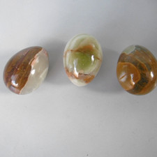 3 oeufs a repriser en pierre onyx polie