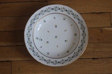 Assiette creuse porcelaine Paris XVIIIe – Manufacture Dilh et Guérard - Barbeaux