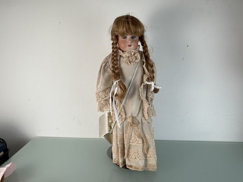 Poupée artiste tête - d'artiste,